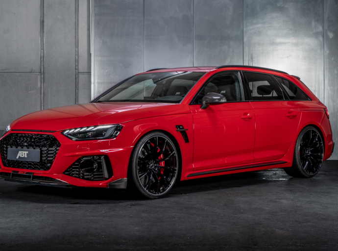 Audi RS4'e ABT Sportline Dokunuşu