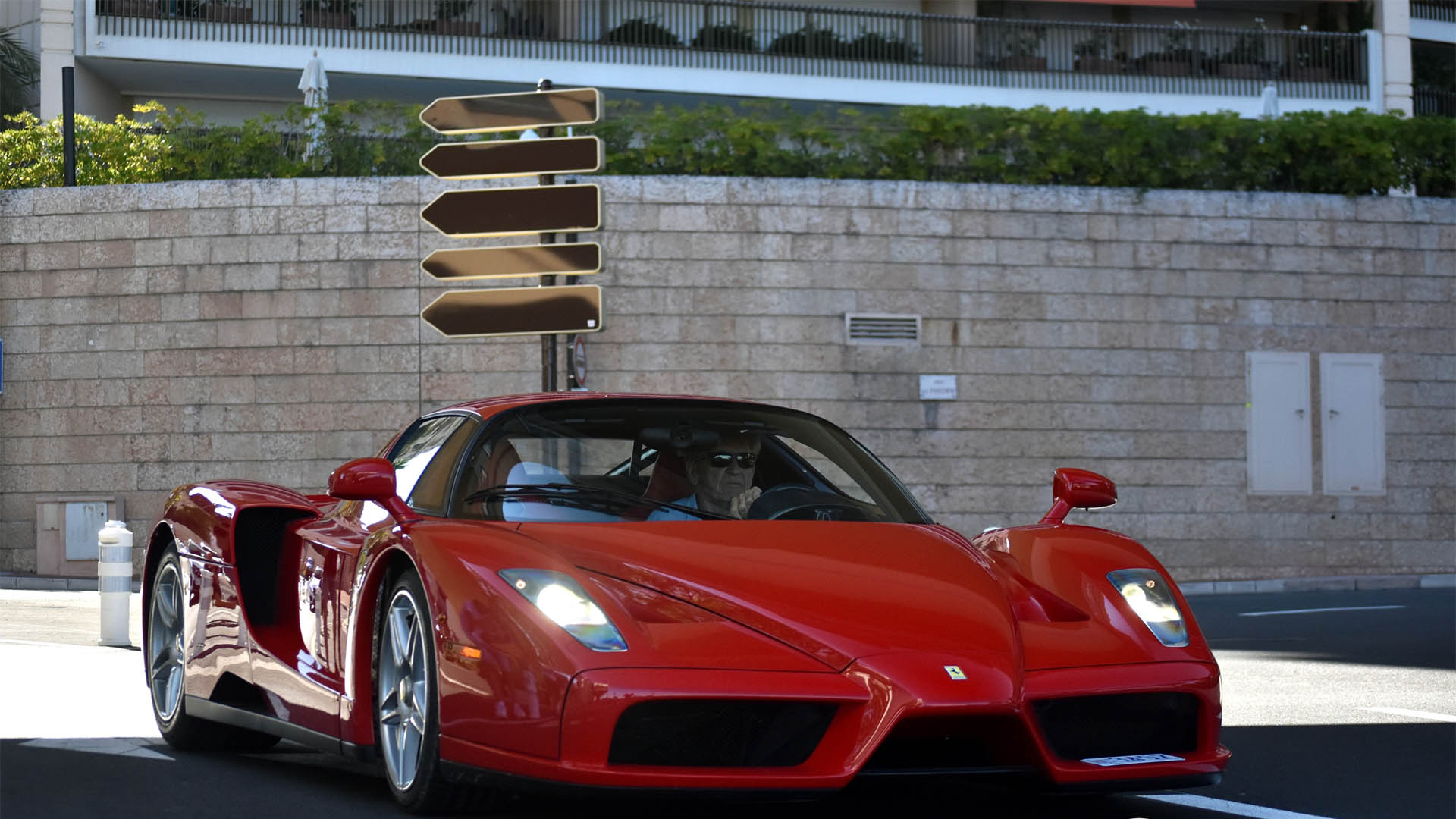 Kurucusunun Adını Alan Efsane - Ferrari Enzo