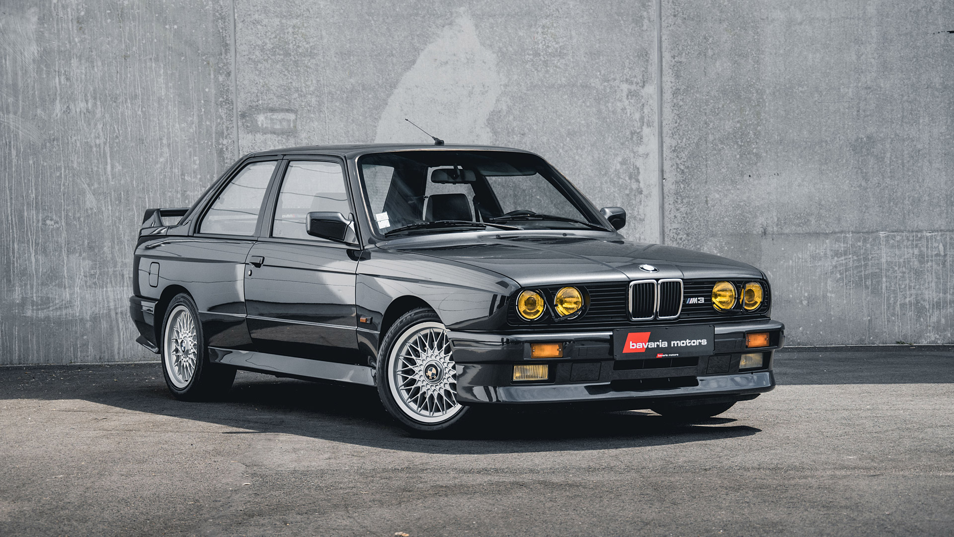 $350,000 BMW E30 M3 Build Packs an M5 V10 With 625 HP