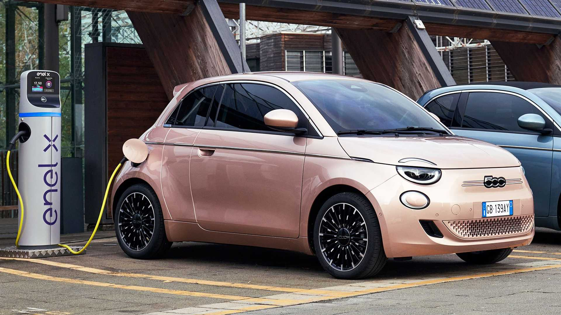 Fiat Sadece Elektrikli Otomobiller Üretecek