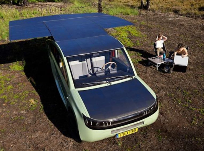 The World's First Solar Powered Vehicle