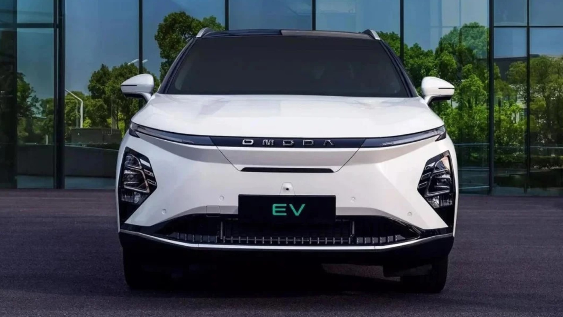 Chery Introduced the Electric OMODA 5 Model